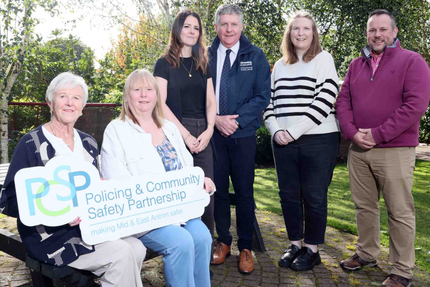 Mid and East Antrim PCSP continues its commitment to the Community Safety Wardens Scheme image