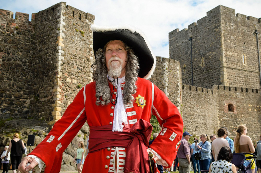 Carrickfergus prepares for siege as part of spectacular historical re-enactment! image
