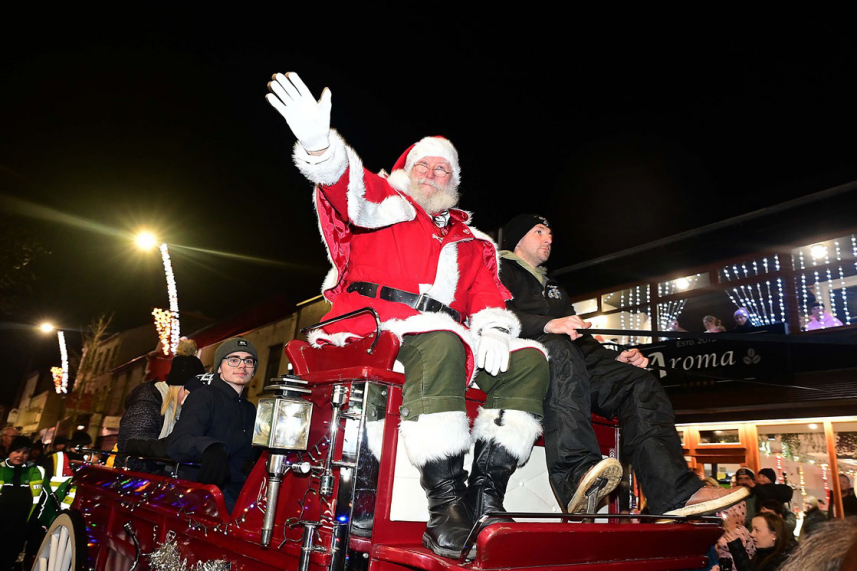 Capture Christmas Across the Borough This Weekend! image