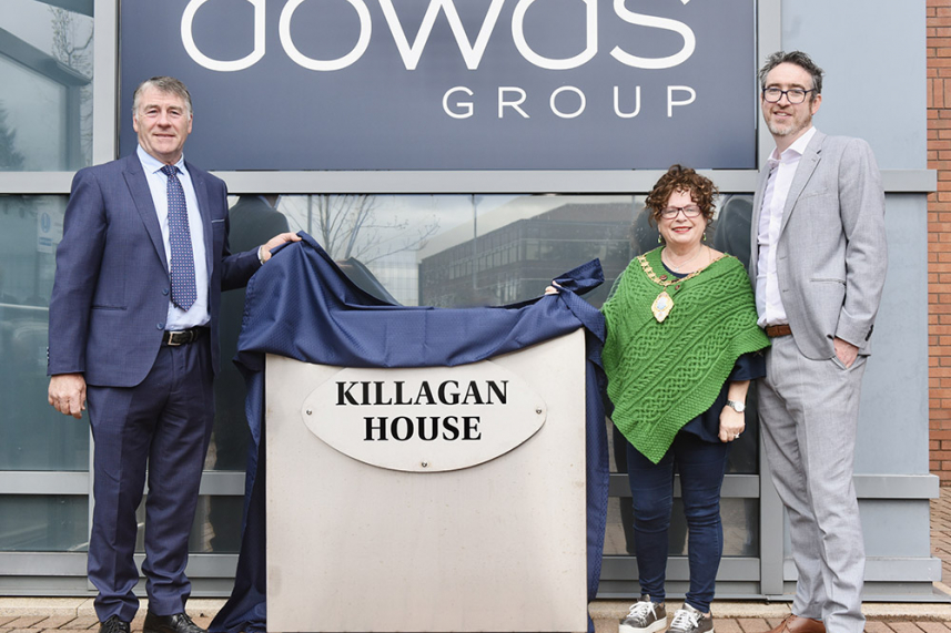 Mayor welcomes Dowds Group to new Ballymena headquarters image