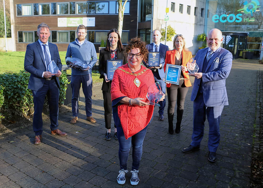 Representatives from Hydrogen Training Academy Delivery Partners with the Mayor of Mid and East Antrim Borough Council, Alderman Gerardine Mulvenna.  From left to right: Mr Alan Reid (Northern Regional College), Dr Nathan Skillen (Queen’s University Bel