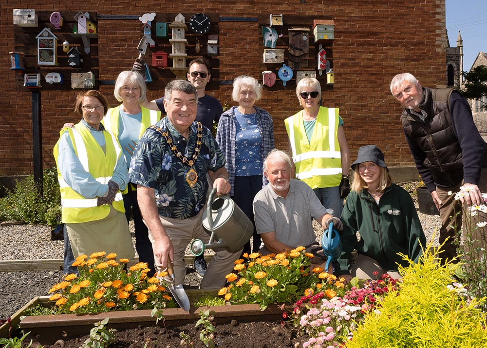 Mayor Alderman Noel Williams with members of Brighter Whitehead and Marlene Gattineau MEA Council Growing Communities Officer.