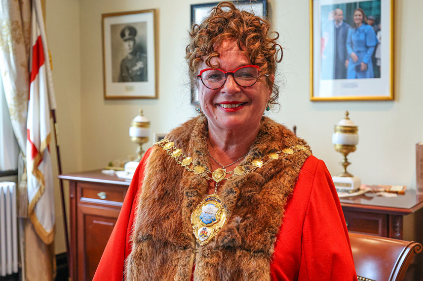 Mayor hails “incredible achievements” of local recipients of King’s New Year Honours image