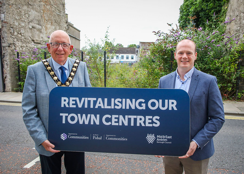 Minister Lyons is pictured with Mayor of Mid and East Antrim, Councillor Jackson Minford.