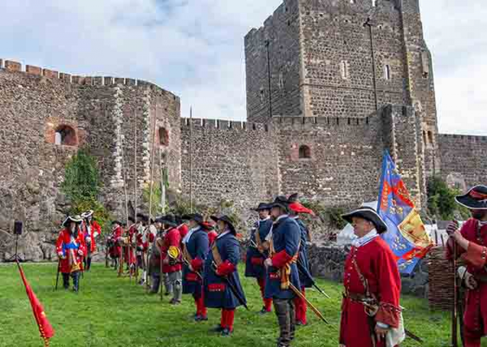 A scene for the Siege of Carrickfergus reenactment