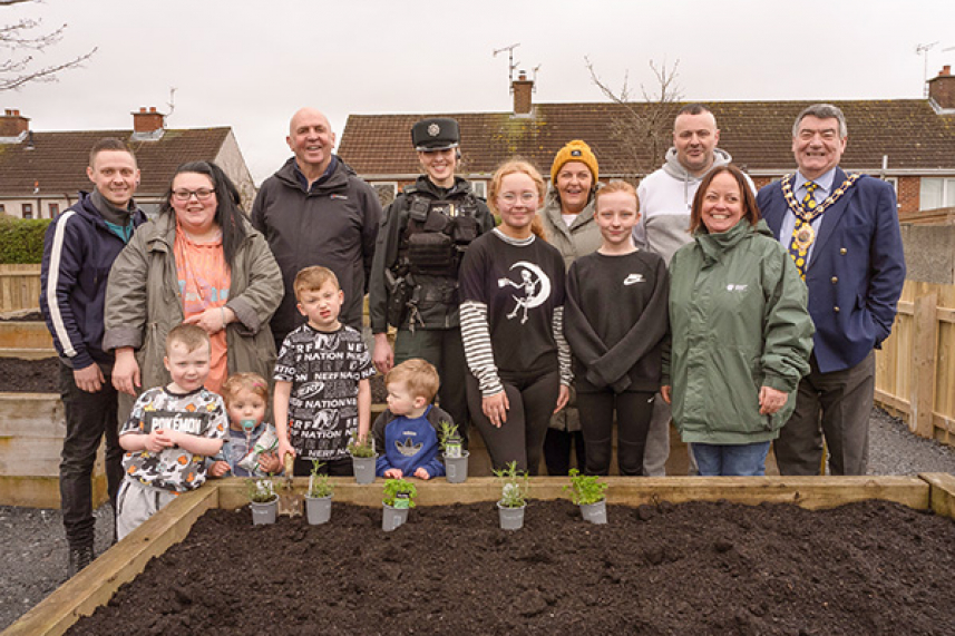 Fun-filled day out re-opens Sunnylands Community Garden! image