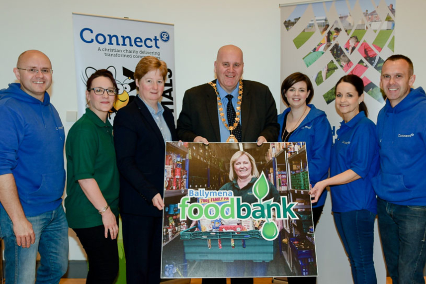 Council helping raise awareness of Foodbank services image