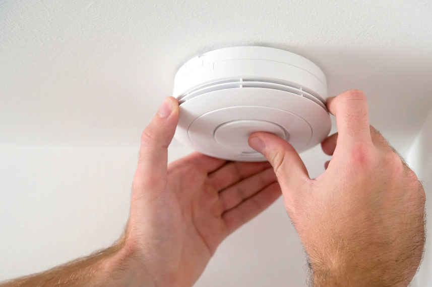 Home safety advice for students image