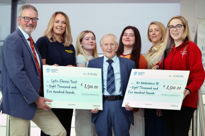 Former Mayor presents £17k to charities image